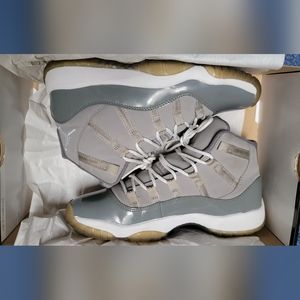 Cool Grey 11 Size 4.5 GS
